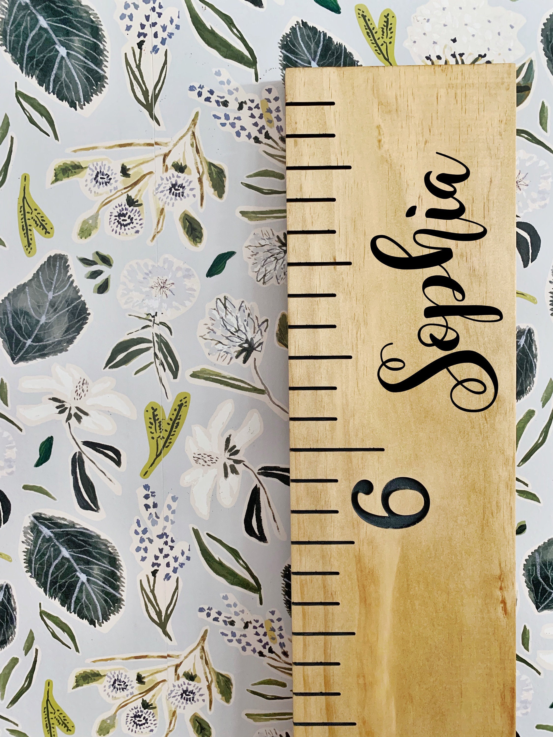 Sophia Edition : Engraved Growth Chart